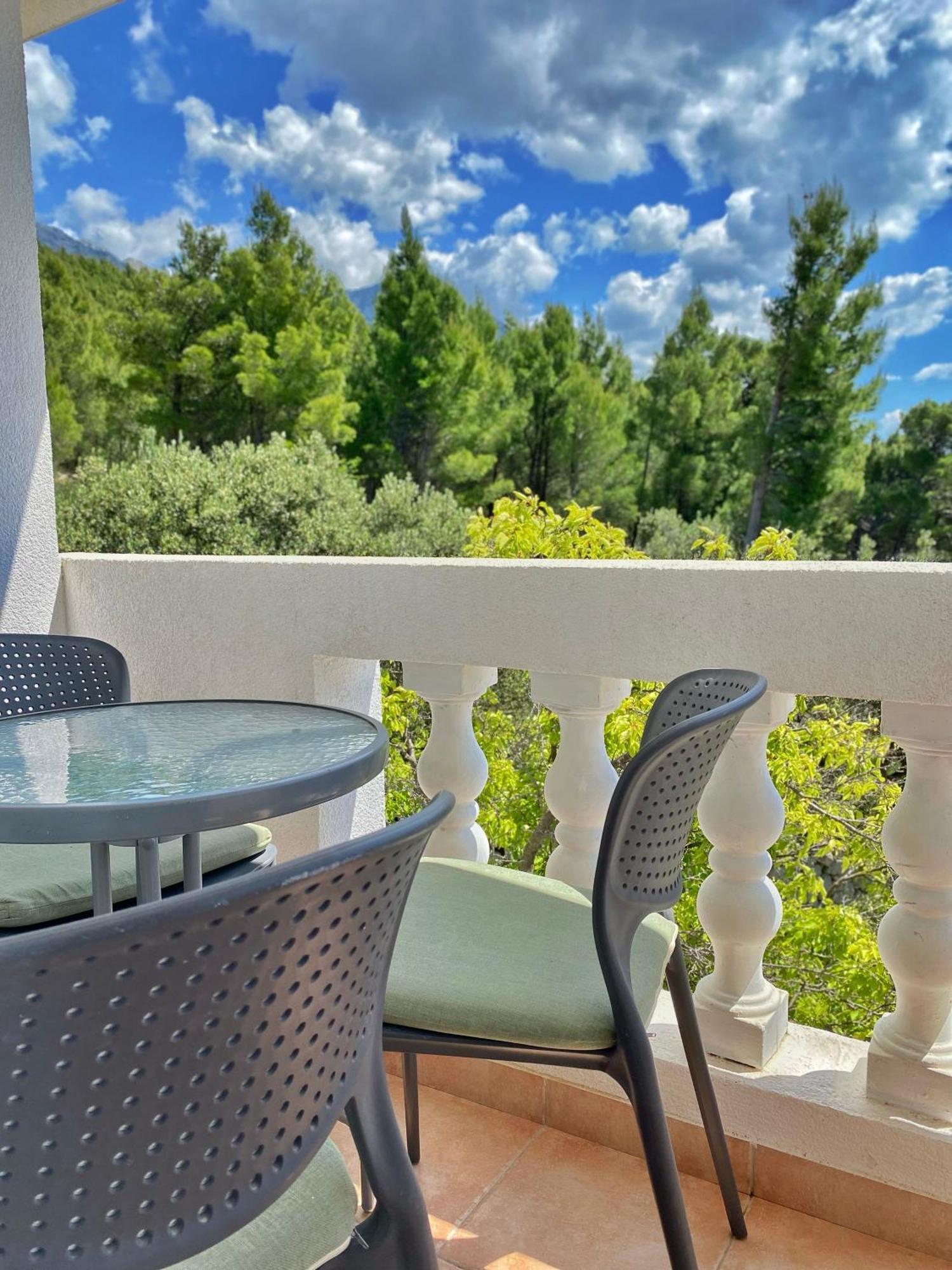 Villa Stipuka Brela Exteriör bild