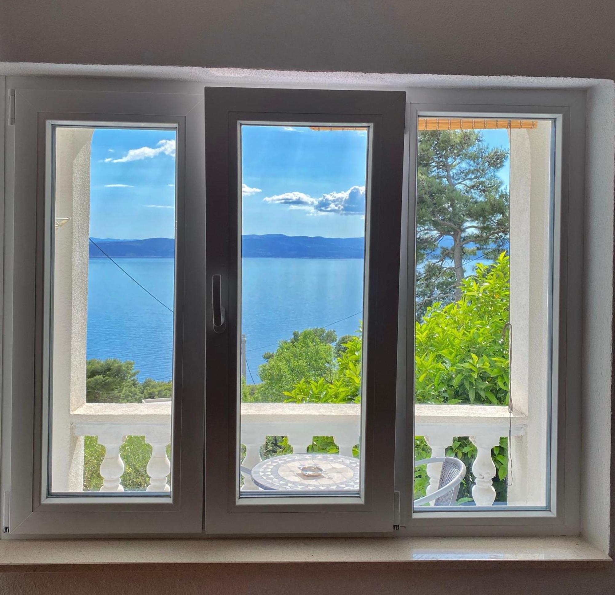 Villa Stipuka Brela Exteriör bild